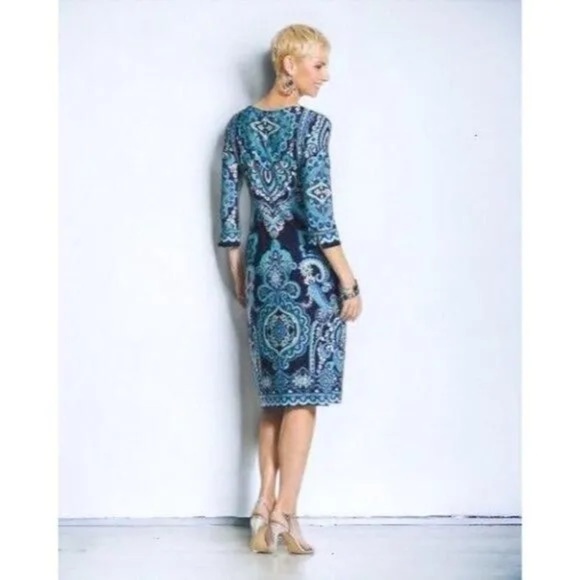 Chico’s Paisley Dress Size 1 (Medium) Blue 3/4 Sleeves Stretch Vacation - Picture 13 of 13